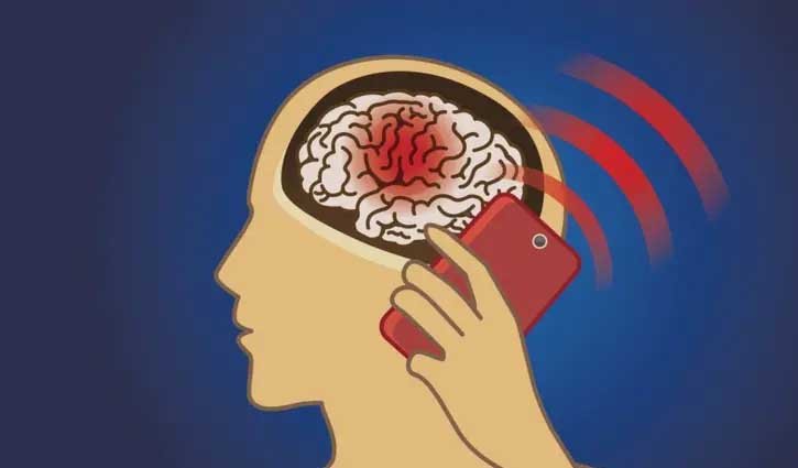 মোবাইলে একটানা কথা বলার নিরাপত্তা: কত সময় সঠিক?