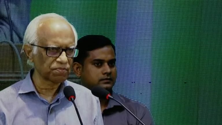 তরুণ প্রজন্ম অপরাজনীতিতে লিপ্ত, সুস্থ ধারার রাজনীতি করার আহ্বান – শিক্ষা উপদেষ্টা