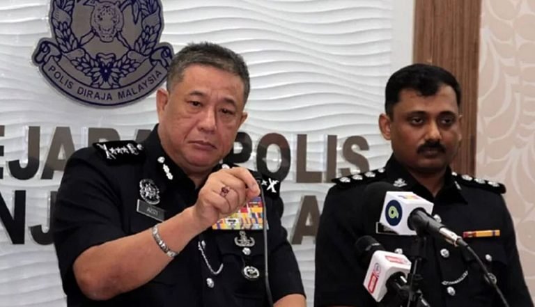 মালয়েশিয়ায় বাংলাদেশিকে গলা কেটে হত্যা, আটক ৩