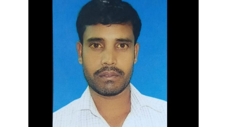 চিকিৎসার অভাবে মানবেতর জীবন যাপন করছেন পটুয়াখালীর রিক্সাচালক আনসার প্যাদা