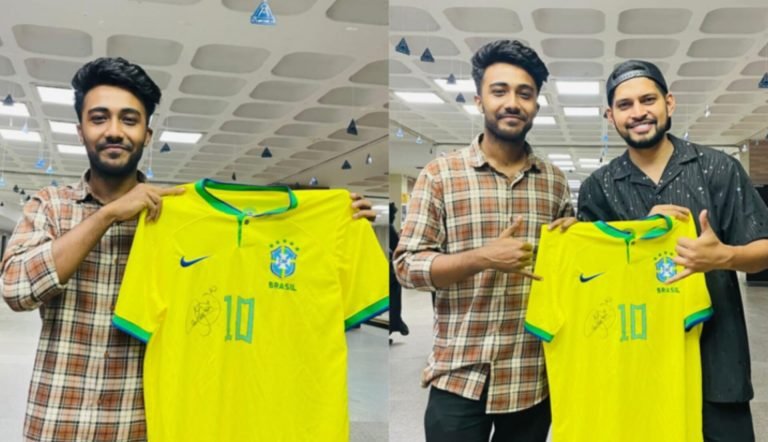 নেইমারের সিগনেচার দেওয়া জার্সি পেয়ে উচ্ছ্বসিত জাহিদ