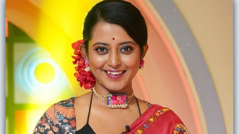 সৎ থাকলে কাজ পাওয়া যায় না: শ্রুতি