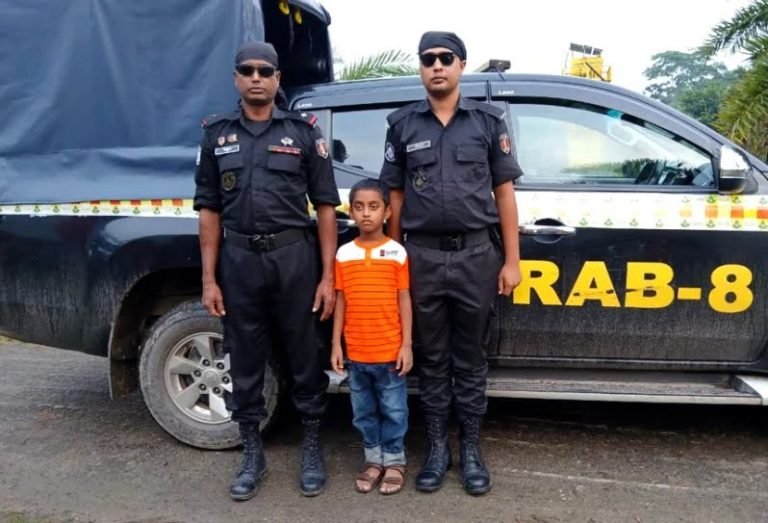 রাজধানী থেকে অপহৃত শিশু পিরোজপুর থেকে উদ্ধার