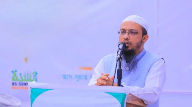 নদীয়ার ইসলাম বলতে আলাদা কোনো ইসলাম নেই: শায়খ আহমাদুল্লাহ
