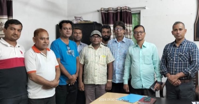 নবাগত ওসির সাথে গলাচিপা প্রেসক্লাব সাংবাদিকদের মত বিনিময় সভা