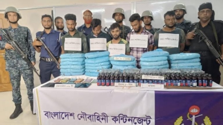 মাদক কারবারির আস্তানায় যৌথ বাহিনীর অভিযান, গ্রেফতার ৫