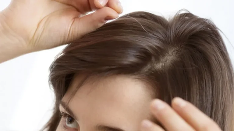  অপ্রাপ্ত বয়সে চুল পাকা: কী করণীয়?