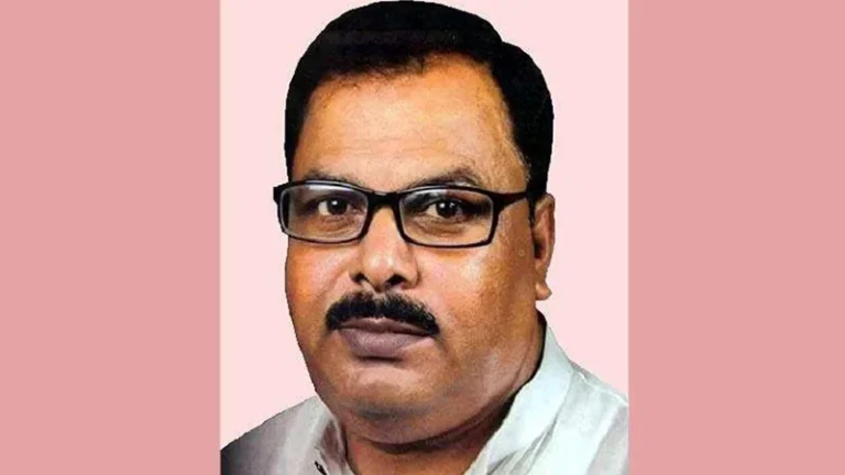 সাবেক প্রাথমিক ও গণশিক্ষা প্রতিমন্ত্রী জাকির হোসেন গ্রেপ্তার