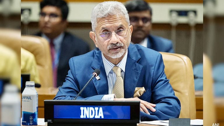 বিরল সফরে পাকিস্তান যাচ্ছেন ভারতের পররাষ্ট্রমন্ত্রী