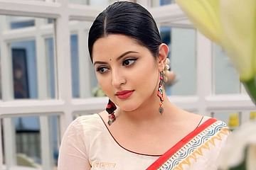 পরীমনি, সিনেমার মতোই তাঁর জীবন