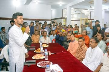 অন্তর্বর্তী সরকার সনাতন ধর্মাবলম্বীদের রাজনৈতিক হাতিয়ার হতে দেবে না: ক্রীড়া উপদেষ্টা