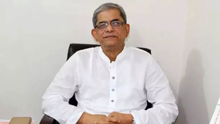 দেশে ফিরলেন বিএনপি মহাসচিব মির্জা ফখরুল ইসলাম আলমগীর