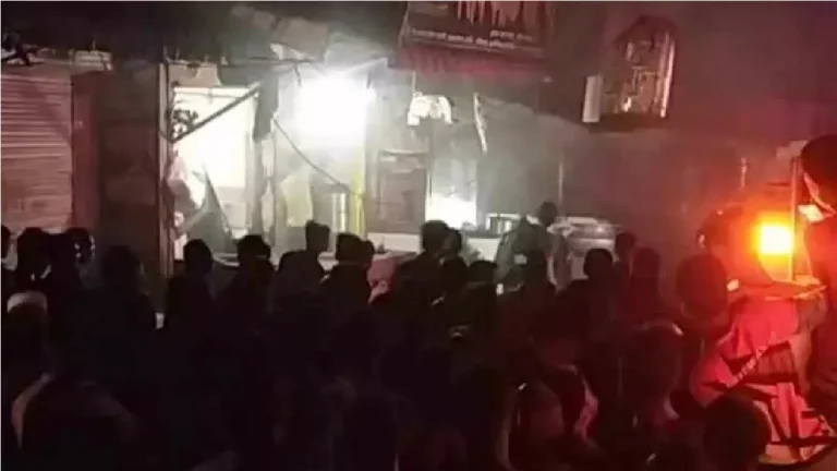 কেরানীগঞ্জে গ্যাস সিলিন্ডার বিস্ফোরণ, নিহত ৩