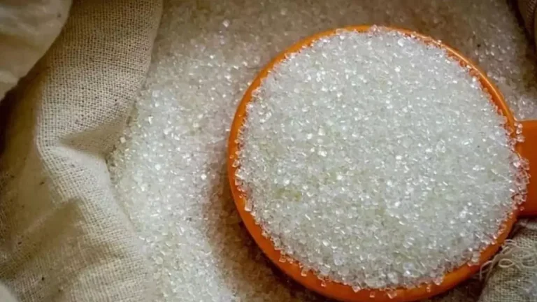 চিনির আমদানি শুল্ক কমাল এনবিআর