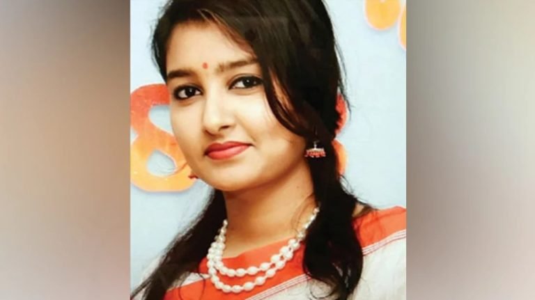 সেই পুলিশ কর্মকর্তা সানজিদাকে রংপুরে বদলি