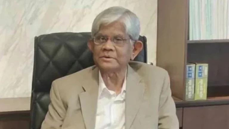 পুঁজিবাজারে বিনিয়োগকারীদের আস্থা ফেরাতে কাজ করবে সরকার