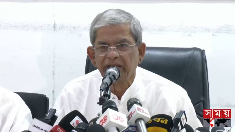 মির্জা ফখরুল: সাংবাদিকরা প্রশ্ন করে, ইউনূস কি ফেল করেছে?