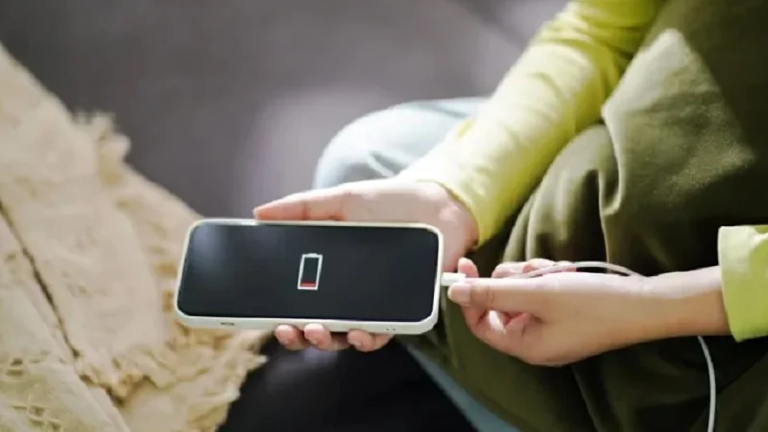 স্মার্টফোনের ব্যাটারি দীর্ঘস্থায়ী রাখবেন