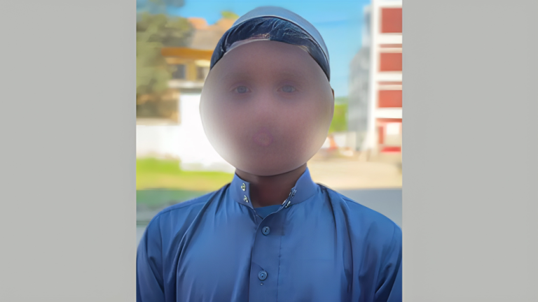 বাউফলে শিক্ষার্থীকে মারধরের অভিযোগ, শিক্ষক বিরুদ্ধে মামলা