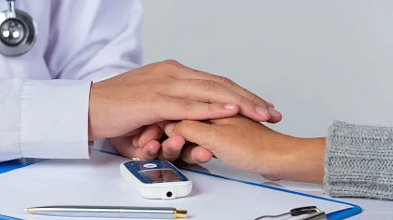 বিশ্বজুড়ে ডায়াবেটিসে আক্রান্ত ৮০ কোটিরও বেশি মানুষ, বাড়ছে স্বাস্থ্যঝুঁকি