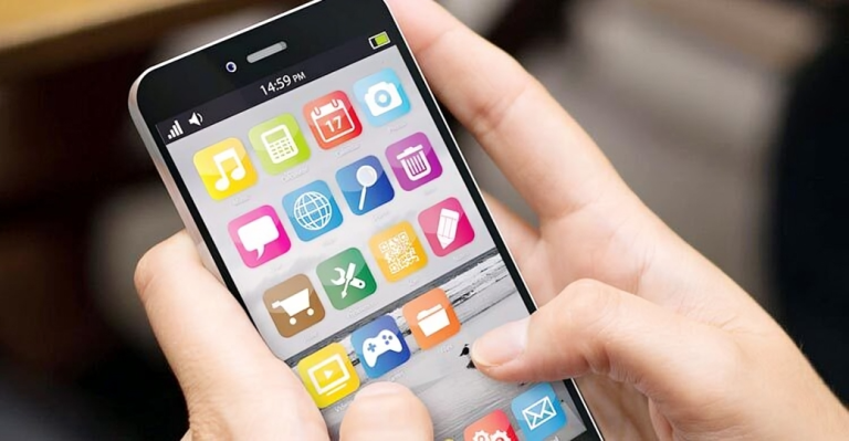 স্মার্টফোন অ্যাপ ডাউনলোডের সময় সতর্কতা: জানুন কীভাবে নিরাপদে অ্যাপ ডাউনলোড করবেন