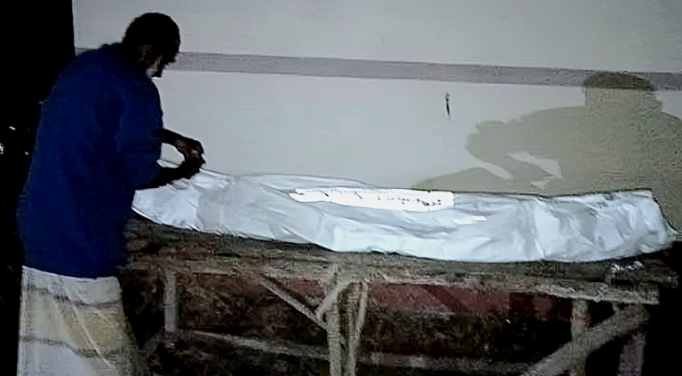 নেছারাবাদে স্কুলছাত্রীর রহস্যজনক মৃত্যু