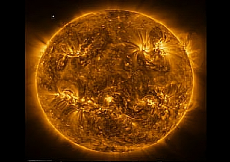 সূর্যের সর্বোচ্চ রেজল্যুশনের ছবি ধারণ করল সোলার অরবিটার