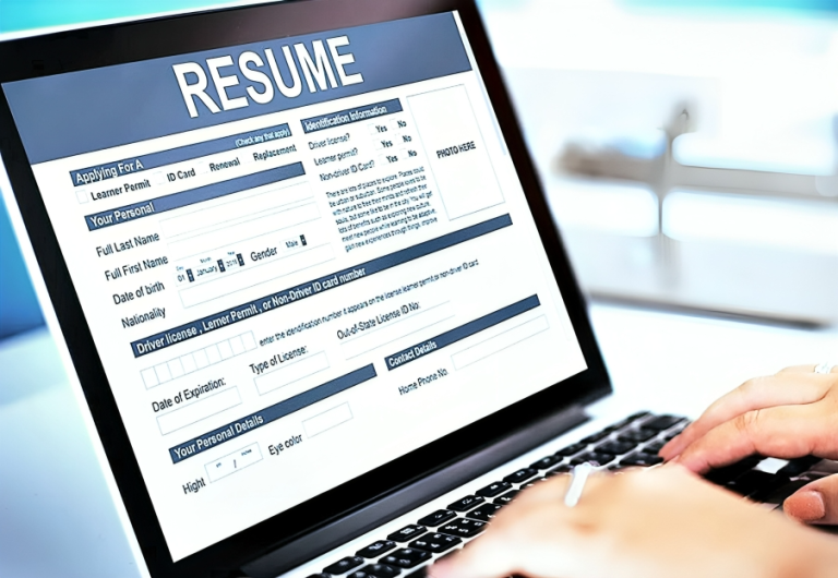 সিভি তৈরি করবেন কীভাবে: পেশাদারিত্বের মাধ্যমে এগিয়ে থাকুন