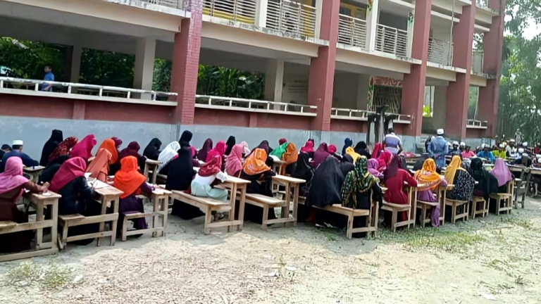 খোলা আকাশের নিচে পরীক্ষা: গলাচিপার মাদ্রাসার শিক্ষার্থীদের বিপত্তি