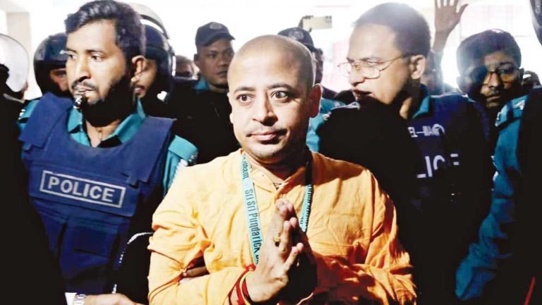 চিন্ময় কৃষ্ণসহ ইসকনের ১৭ সদস্যের ব‌্যাংক হিসাব জব্দ