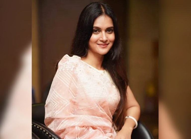মিথিলার নাটকে অনুপস্থিতি: চরিত্র ও গল্পের টান নেই
