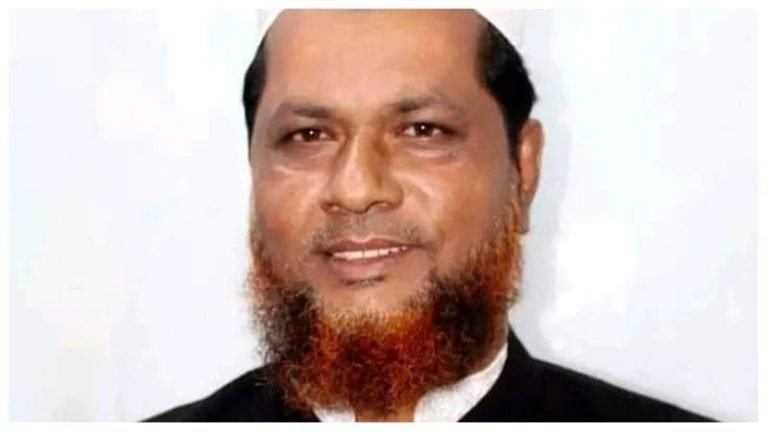 গুলিস্তানে আ.লীগের বিচারের দাবিতে বৈষম্যবিরোধী ছাত্র আন্দোলনের গণজমায়েত