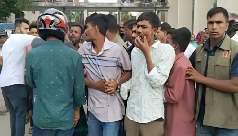 রিমান্ডের আসামি ছিনিয়ে নেওয়ার চেষ্টা, ৪ পুলিশ সদস্য আহত