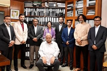 “সংবিধান সংস্কার প্রক্রিয়ায় ড. কামাল হোসেনের ইতিবাচক মনোভাব”