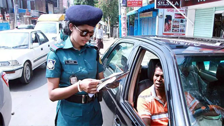 ট্রাফিক আইন লঙ্ঘনে একদিনে ১৬৮২ মামলা, জরিমানা আদায় ৬৩ লাখ