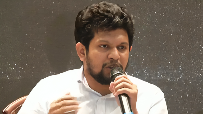 বাংলাদেশ কারো ষড়যন্ত্রের সামনে পরাস্ত হবে না: মাহফুজ আলম