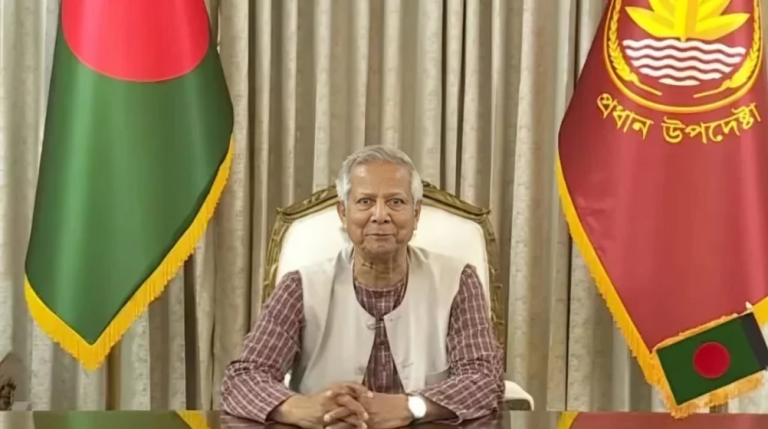 অর্থনৈতিক দিক থেকে শক্তিশালী অবস্থানে বাংলাদেশ: ১০০ দিনে অর্জন প্রধান উপদেষ্টা