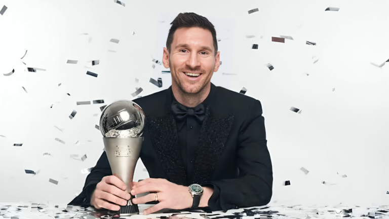 মেসি আবারও ফিফা বর্ষসেরা হওয়ার দৌড়ে