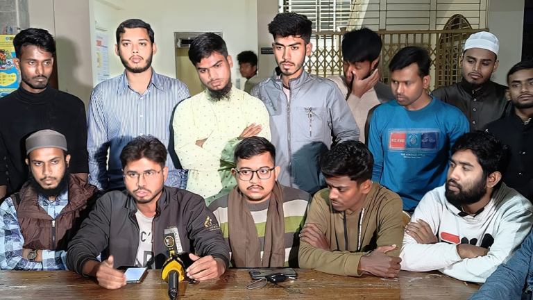 বরিশাল বিশ্ববিদ্যালয়ের উপাচার্য পদত্যাগের দাবিতে শিক্ষার্থীদের একদফা ঘোষণা