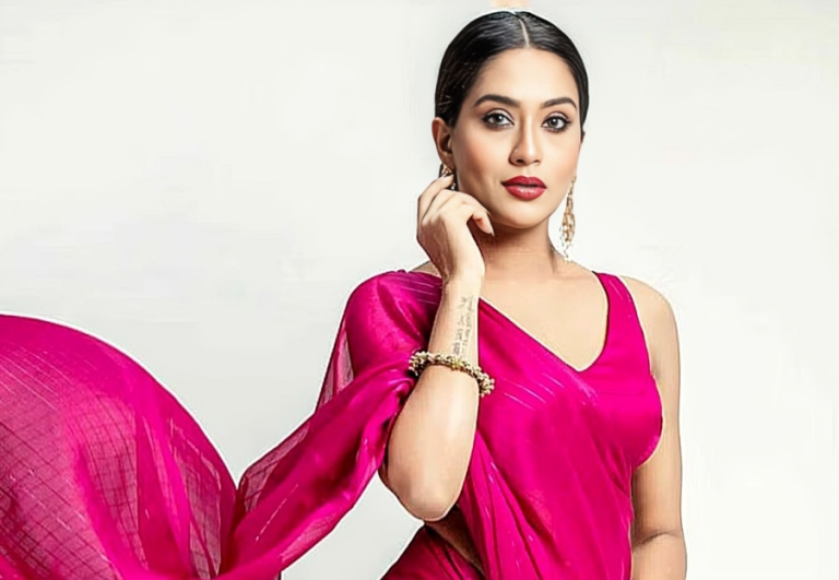 ‘টু বি অর নট টু বি’: জাকিয়া বারী মমর নতুন নাটক