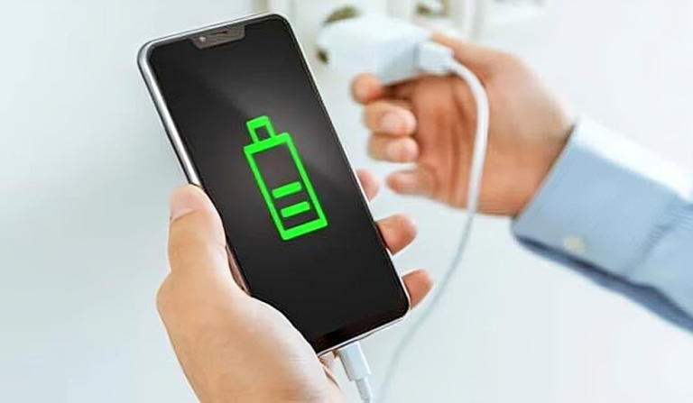 স্মার্টফোনের ব্যাটারি চার্জিংয়ের সঠিক পদ্ধতি