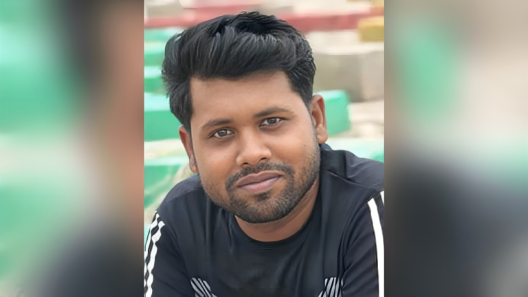 মহিপুরে বাসের ধাক্কায় এনজিওকর্মীর মৃত্যু