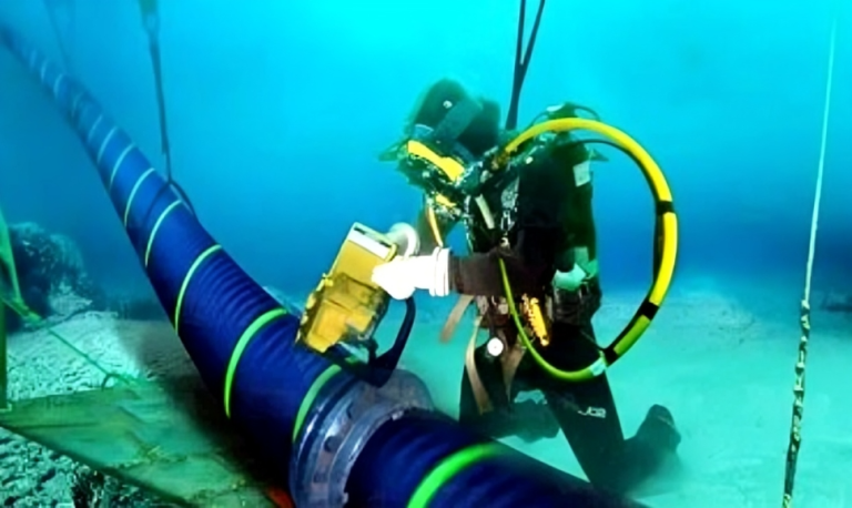 তৃতীয় সাবমেরিন ক্যাবল: দেশের ইন্টারনেট ব্যবস্থায় নতুন মাইলফলক