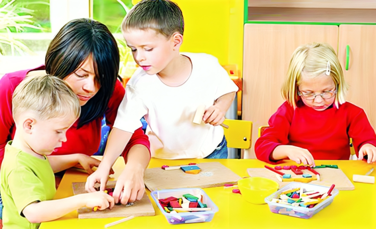 স্কুলে যাওয়ার আগে শিশুকে যেভাবে প্রস্তুত করবেন