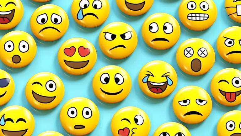নতুন প্রযুক্তিতে চ্যাটের সময় ইচ্ছেমতো ইমোজি তৈরি করুন