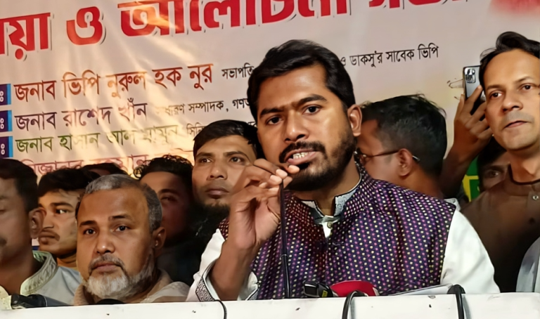 জাতীয় সরকার ছাড়া বর্তমান সরকার ছয় মাসও টিকবে না: নুরুল হক