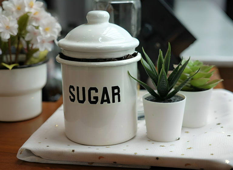 চিনি বেশি খাওয়ার বিপদ