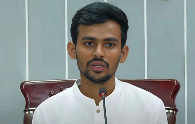 সচিবালয়ে আগুন, ৫ মন্ত্রণালয়ের নথি পুড়ে ছাই : আসিফ মাহমুদ
