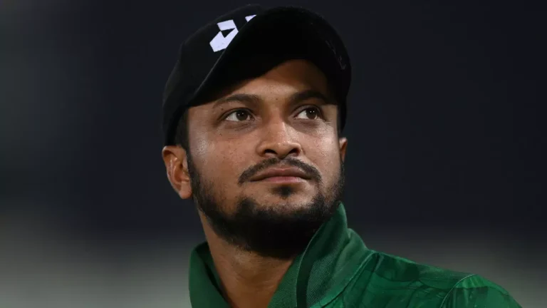 আন্তর্জাতিক ক্রিকেটেও কি নিষিদ্ধ সাকিবের বোলিং?