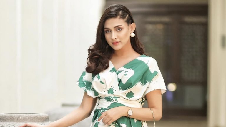 প্রথম নাটকে কত টাকা পেয়েছিলেন মেহজাবীন?